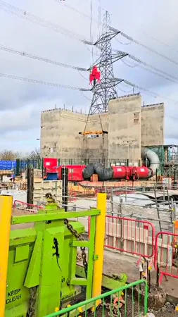 HS2 UK - Pendulum Shaft Lift